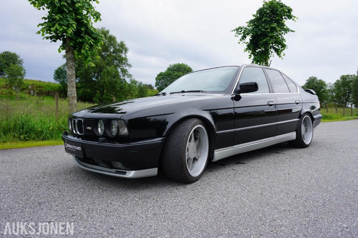 1991 BMW M5 3.5-315 - Eu-godkjent til 08/26 - Km: 206400